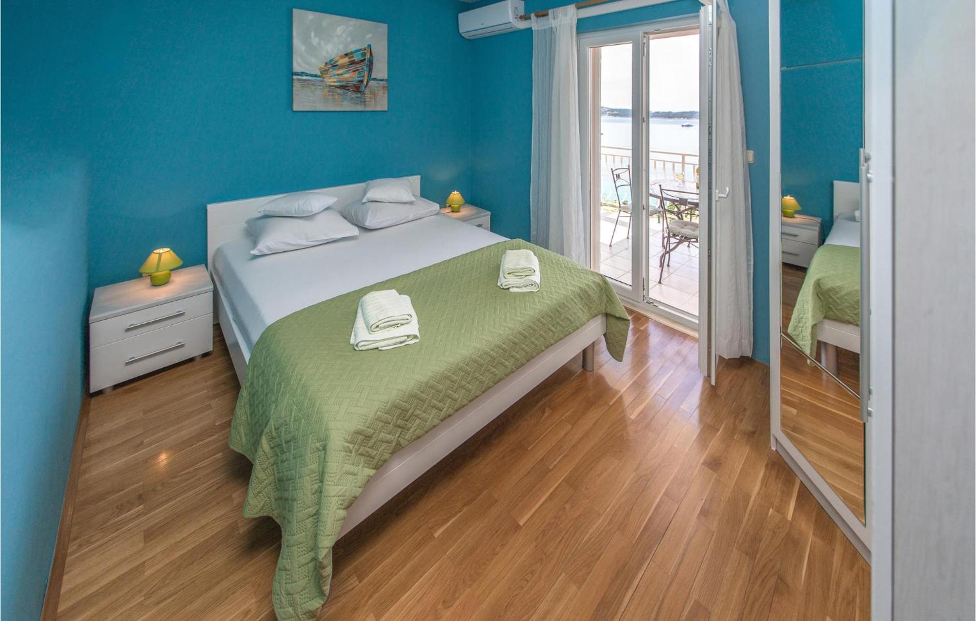 3 Bedroom Lovely Home In Plat 米利尼 外观 照片