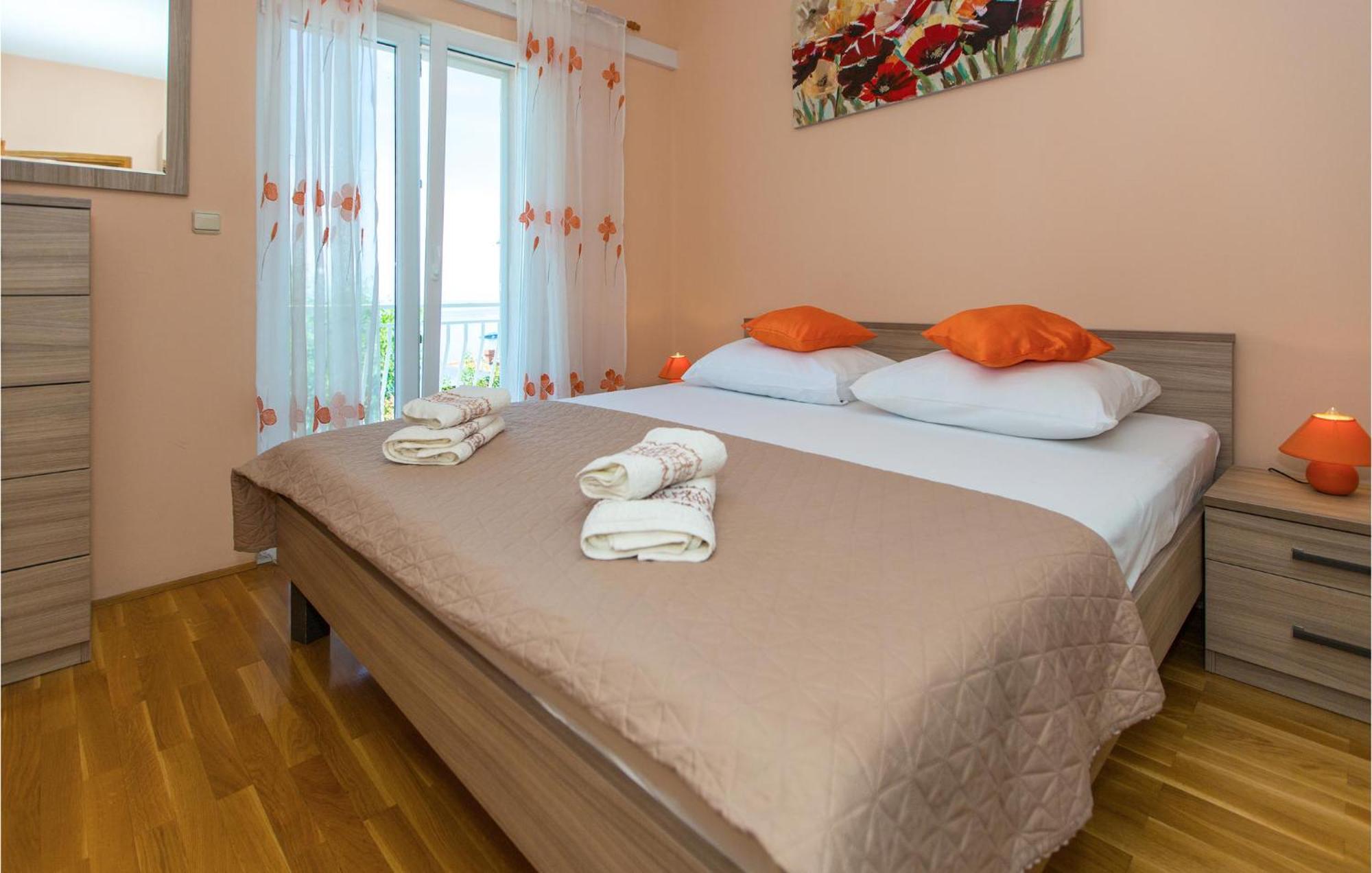 3 Bedroom Lovely Home In Plat 米利尼 外观 照片